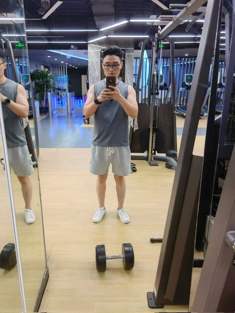 超哥的第二张照片--贵港相亲服务中心