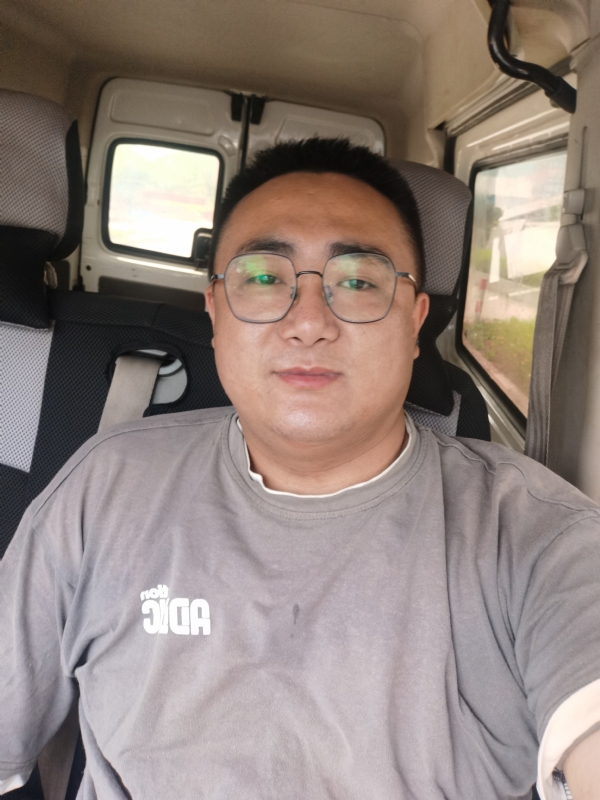 奇卡的第二张照片--贵港相亲服务中心