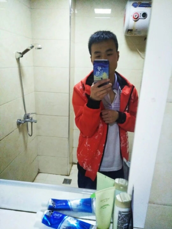 海之子的第一张照片--贵港相亲服务中心