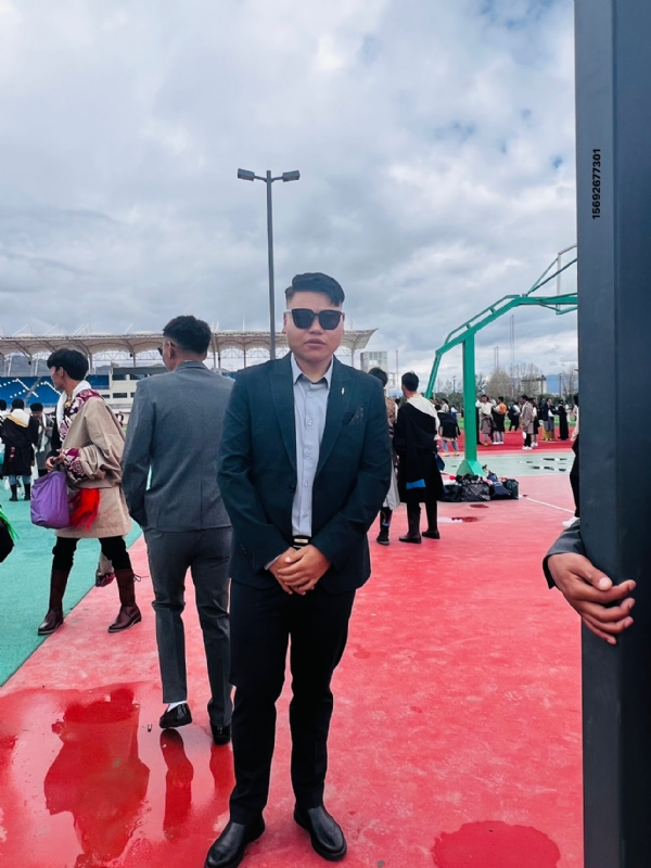 脸皮暴的第一张照片--贵港相亲服务中心