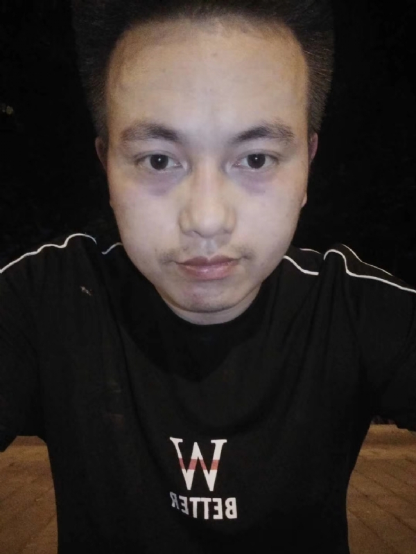 拓荒者的第一张照片--贵港相亲服务中心