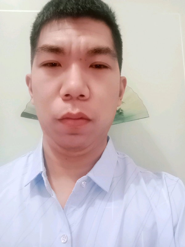 逍遥哥的第一张照片--贵港相亲服务中心