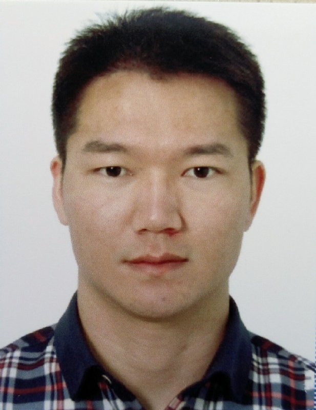 老男孩的第一张照片--贵港相亲服务中心