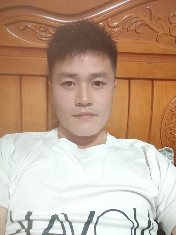 网球罗的第三张照片--贵港相亲服务中心