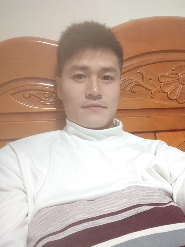 网球罗的第四张照片--贵港相亲服务中心