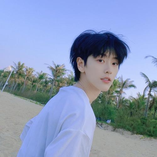 允执其中2024的第一张照片--贵港相亲服务中心