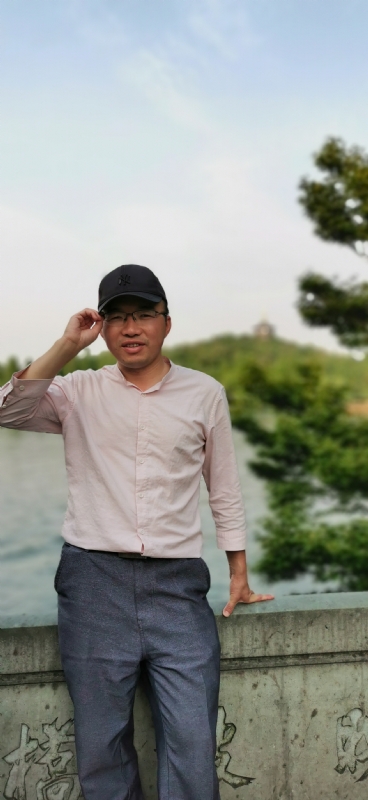 大叔有点忙的第三张照片--贵港相亲服务中心