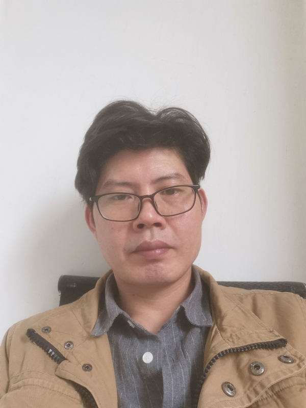 失败的人的第一张照片--贵港相亲服务中心