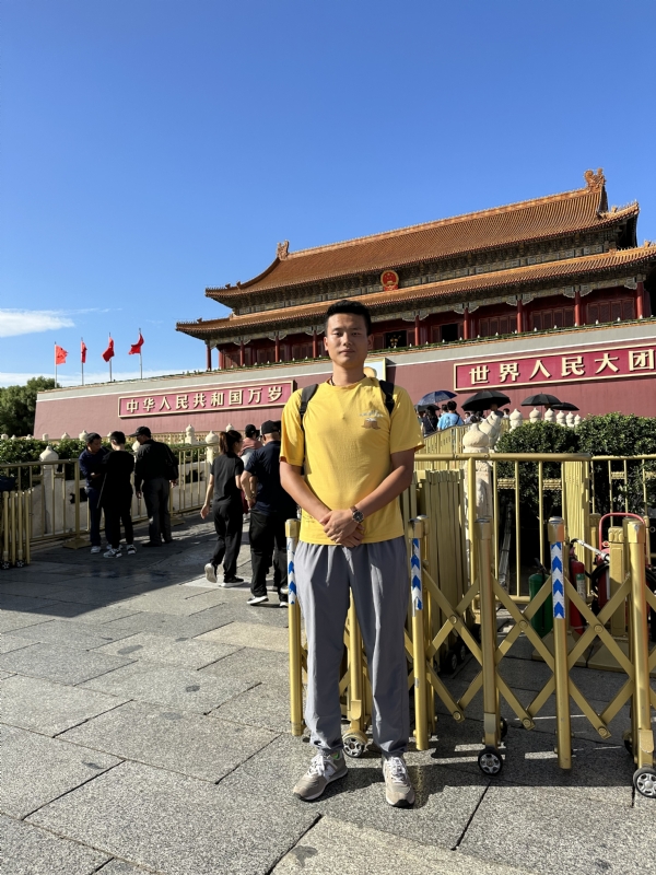 莫过于的第一张照片--贵港相亲服务中心