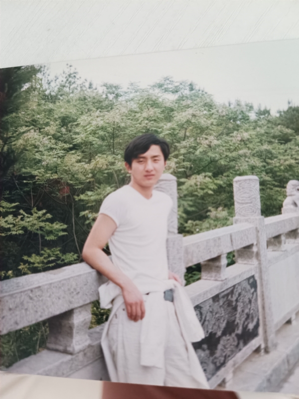 朱琦的第二张照片--贵港相亲服务中心