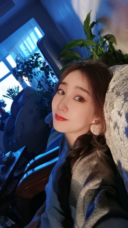 帕金森的猫的第一张照片--贵港相亲服务中心