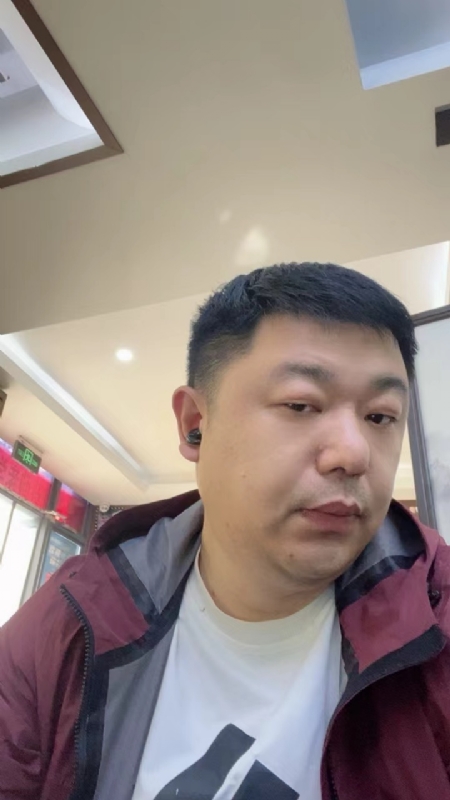 城市有爱的第一张照片--贵港相亲服务中心