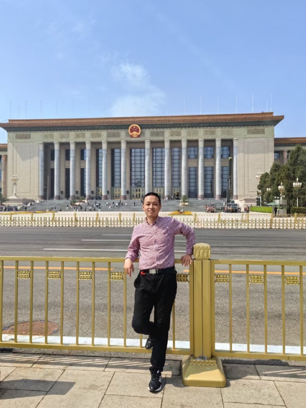 匆匆那年的第三张照片--贵港相亲服务中心