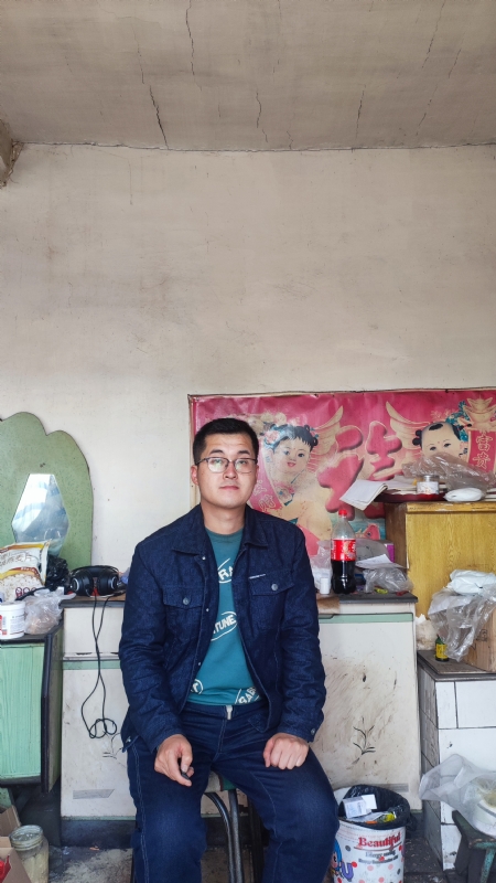 单身小王的第一张照片--贵港相亲服务中心