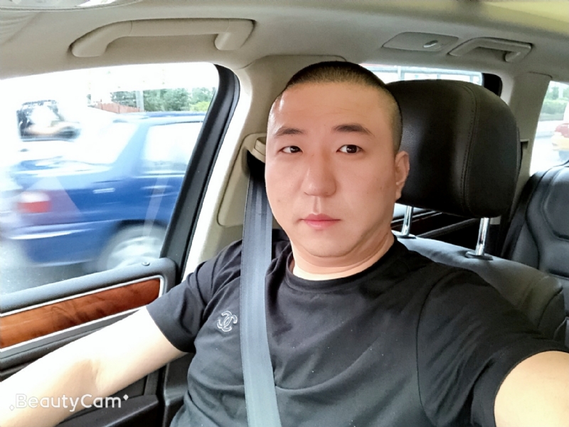 路人甲的第一张照片--贵港相亲服务中心