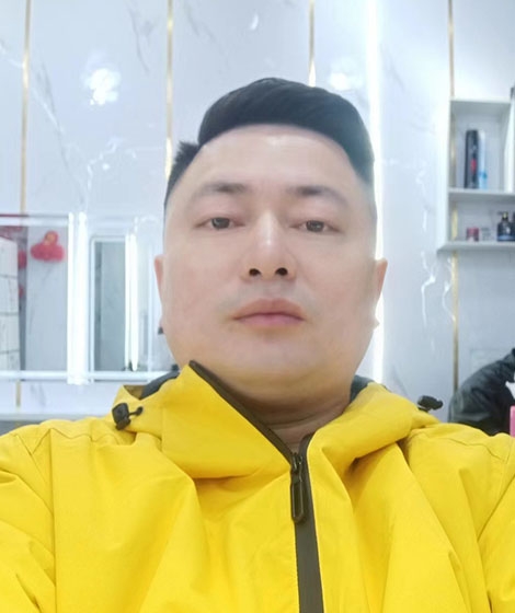 曾哥的第一张照片--贵港相亲服务中心