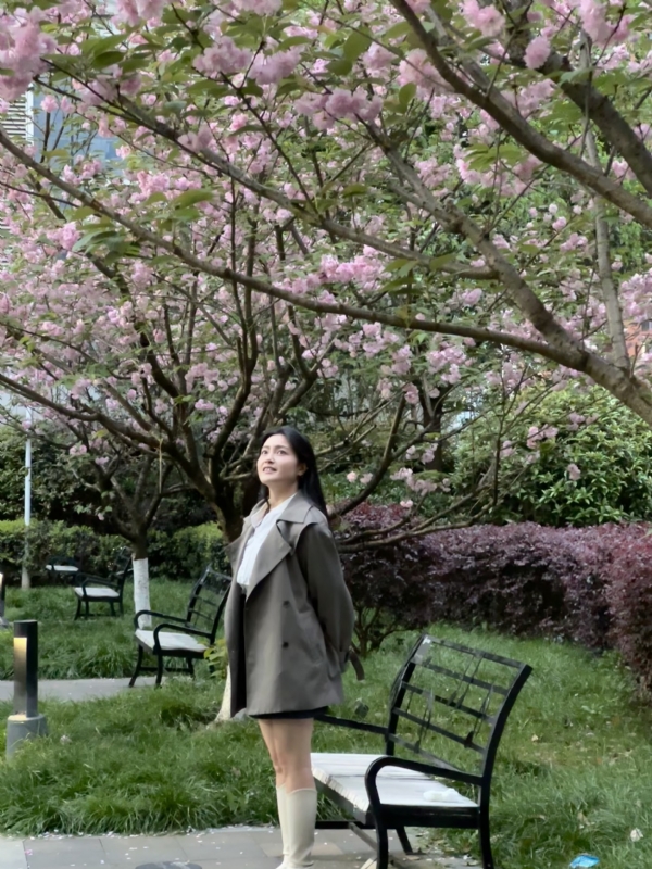 方方方的第二张照片--贵港相亲服务中心