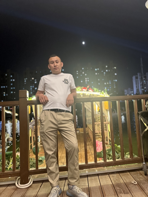 大超的第一张照片--贵港相亲服务中心