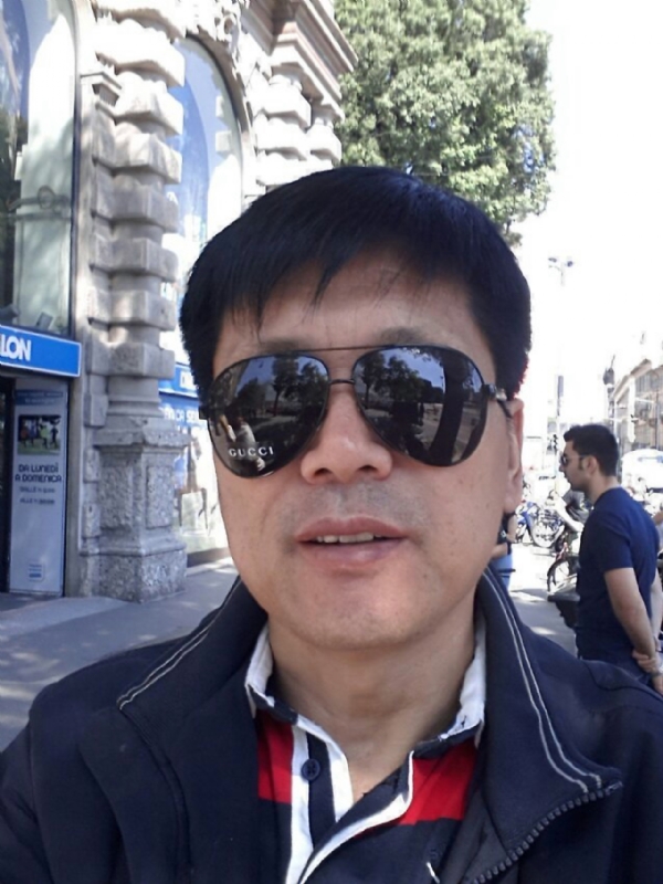 春风的第一张照片--贵港相亲服务中心