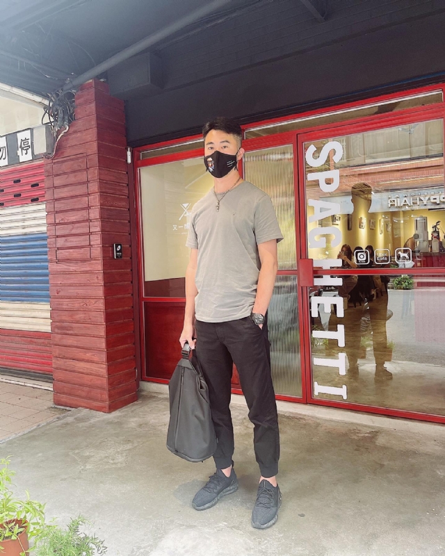 酒商安迪的第二张照片--贵港相亲服务中心