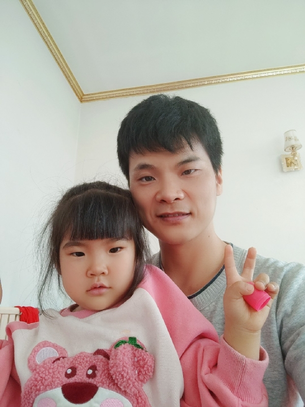 离异脱单的第一张照片--贵港相亲服务中心