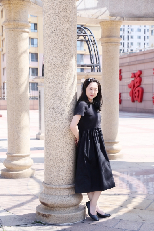 王红的第一张照片--贵港相亲服务中心