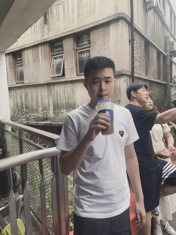 尚龙的第二张照片--贵港相亲服务中心