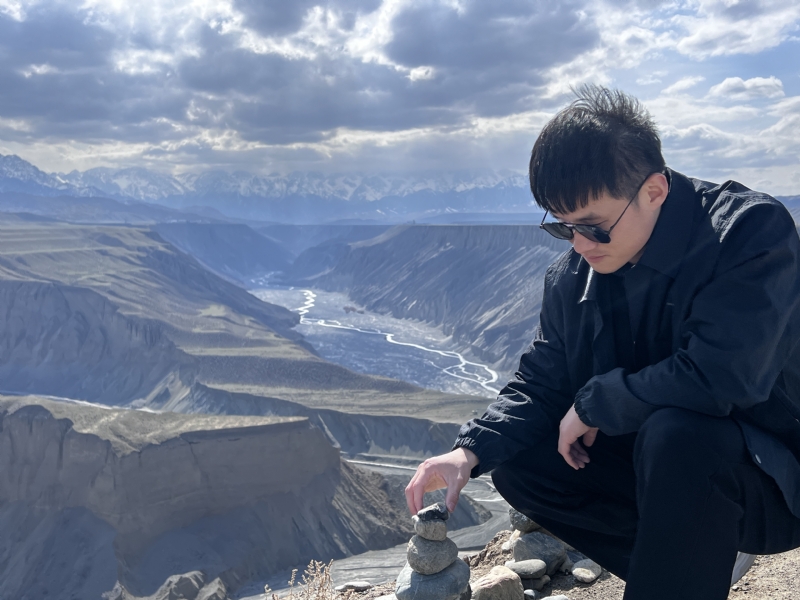 蓦然回首的第一张照片--贵港相亲服务中心