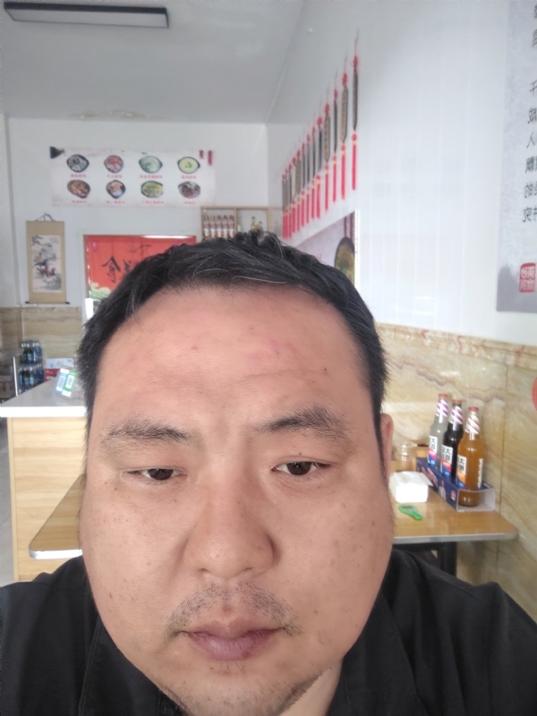 风云鹏的第一张照片--贵港相亲服务中心