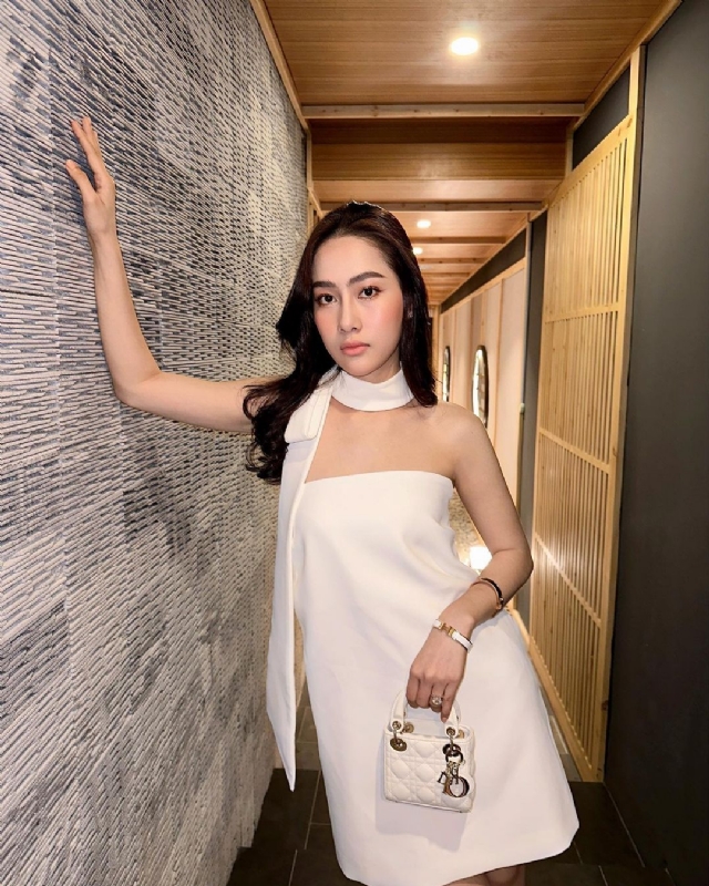 nana的第二张照片--贵港相亲服务中心