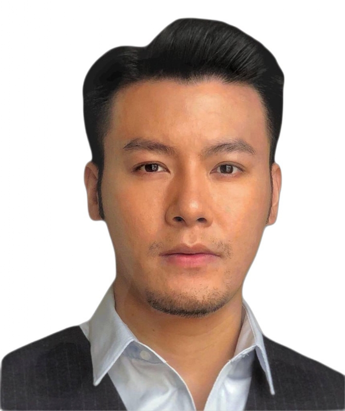 怀揣梦想的第一张照片--贵港相亲服务中心