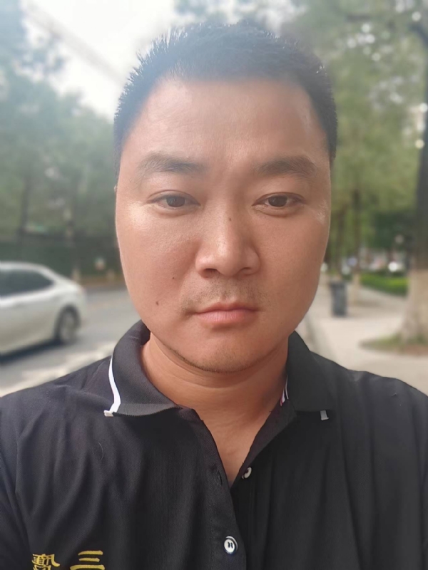 独寂的第一张照片--贵港相亲服务中心