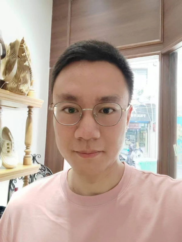 乐let的第一张照片--贵港相亲服务中心