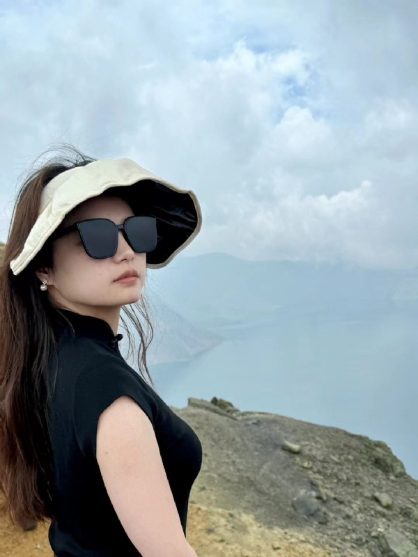 随梦的第一张照片--贵港相亲服务中心