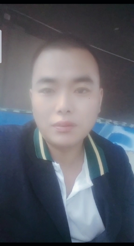 阳光男孩的第一张照片--贵港相亲服务中心