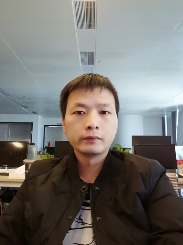 刘堃的第一张照片--贵港相亲服务中心