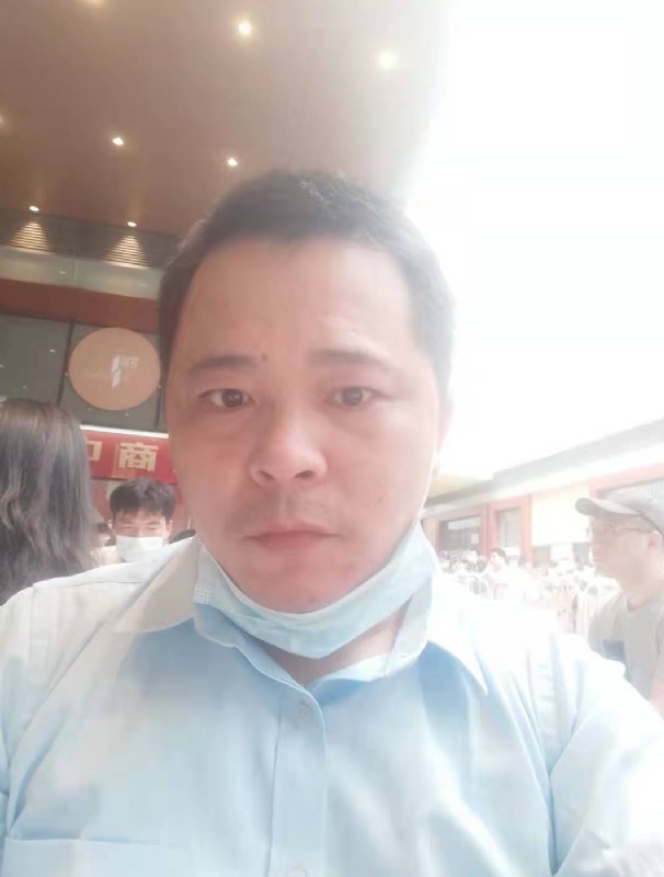 l蓝莲的第一张照片--贵港相亲服务中心