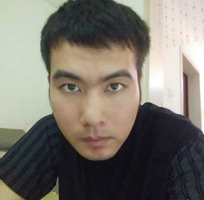 哭泣的小三的第一张照片--贵港相亲服务中心