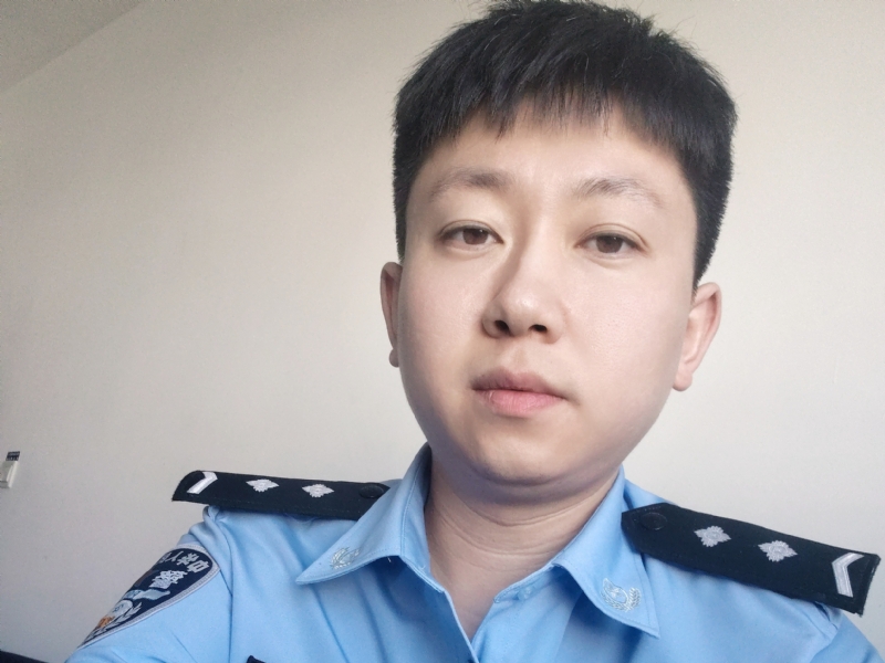 峻仔的第一张照片--贵港相亲服务中心