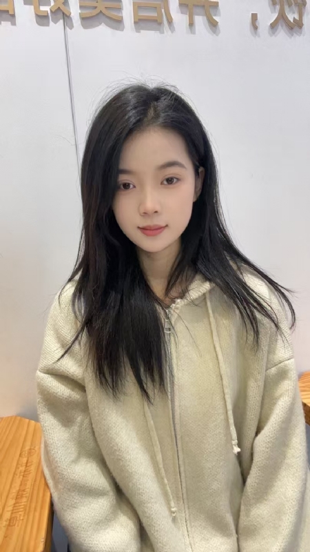 草莓奶昔的第一张照片--贵港相亲服务中心