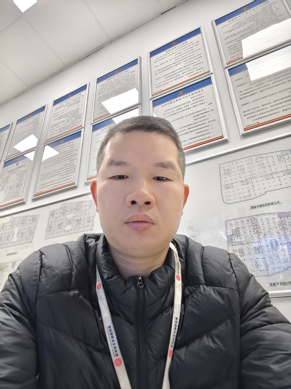 骑着蜗牛看世界的第一张照片--贵港相亲服务中心