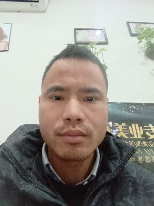 liuliyong的第一张照片--贵港相亲服务中心