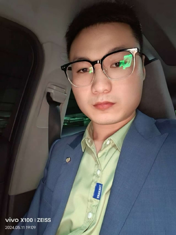 东东的第二张照片--贵港相亲服务中心