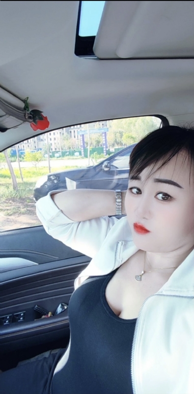 王芳燕的第二张照片--贵港相亲服务中心