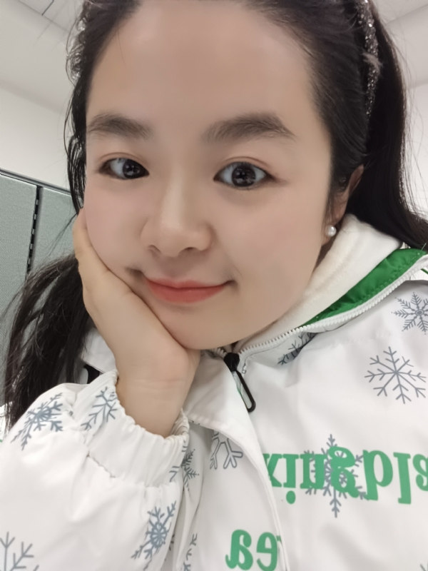 玥玥的第一张照片--贵港相亲服务中心