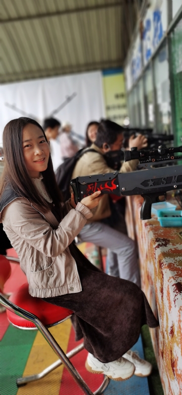 颜如玉的第一张照片--贵港相亲服务中心