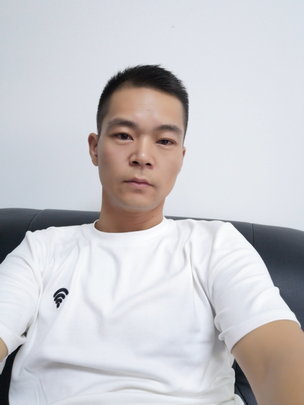 东东的第二张照片--贵港相亲服务中心