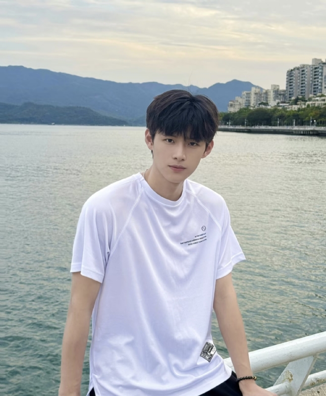 起起软软的第一张照片--贵港相亲服务中心