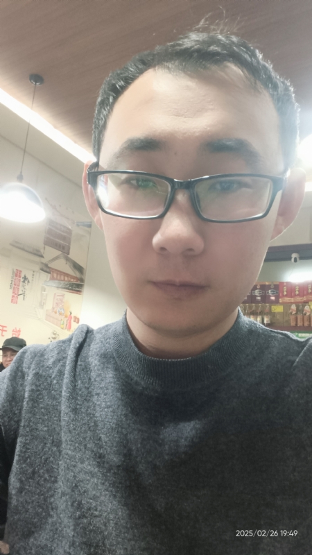 黑黑一笑的第一张照片--贵港相亲服务中心