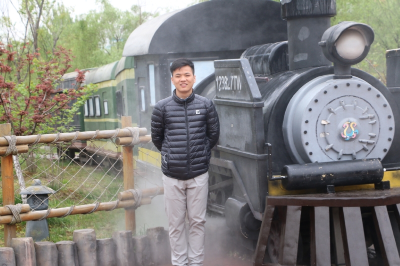 晴天的第二张照片--贵港相亲服务中心